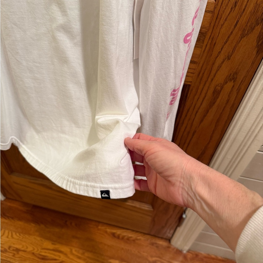 Quiksilver Men’s White Long Sleeve T-Shirt - Picture 5 of 5